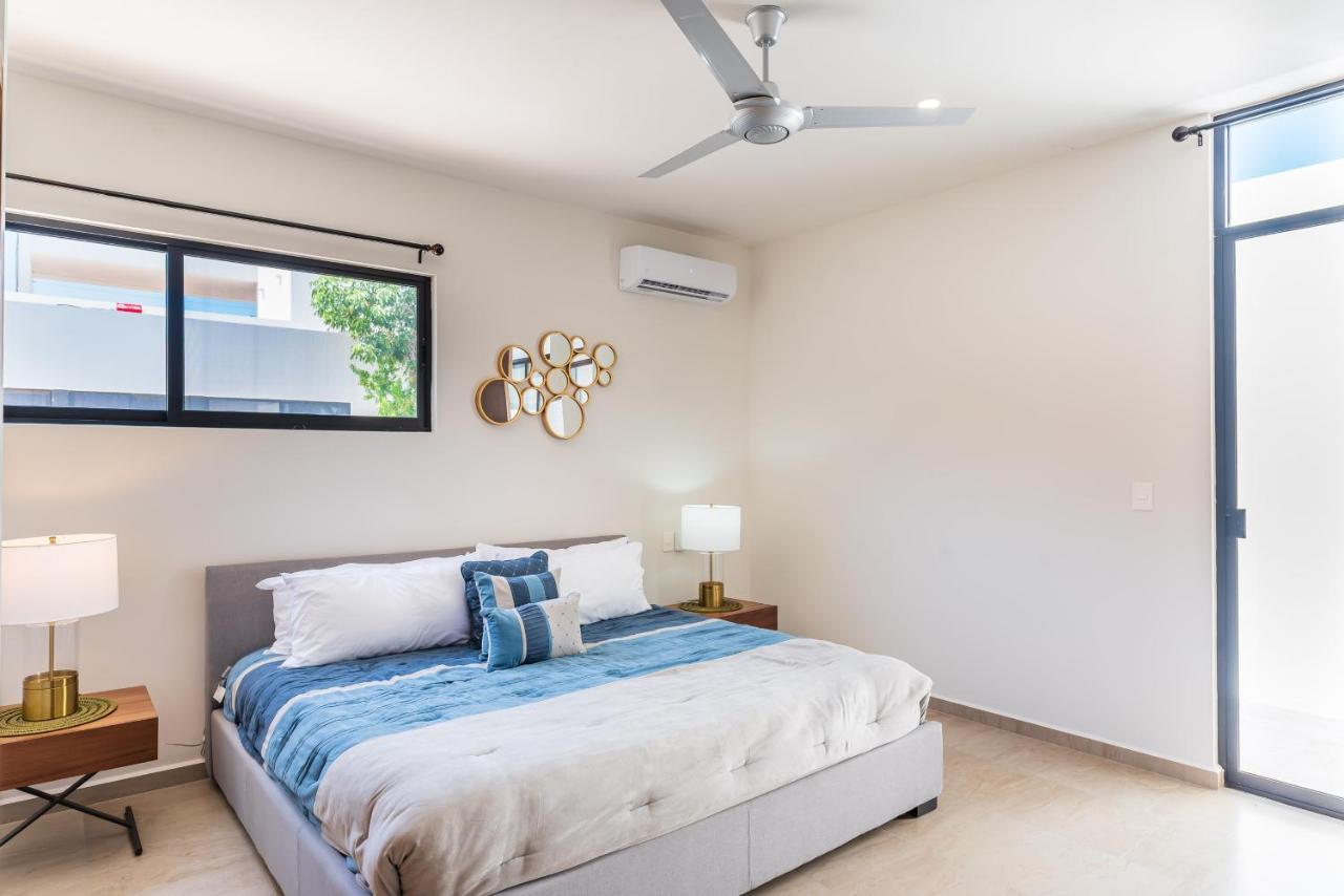 Entire House- 3Br With Private Roof Top Deck Playa del Carmen Extérieur photo