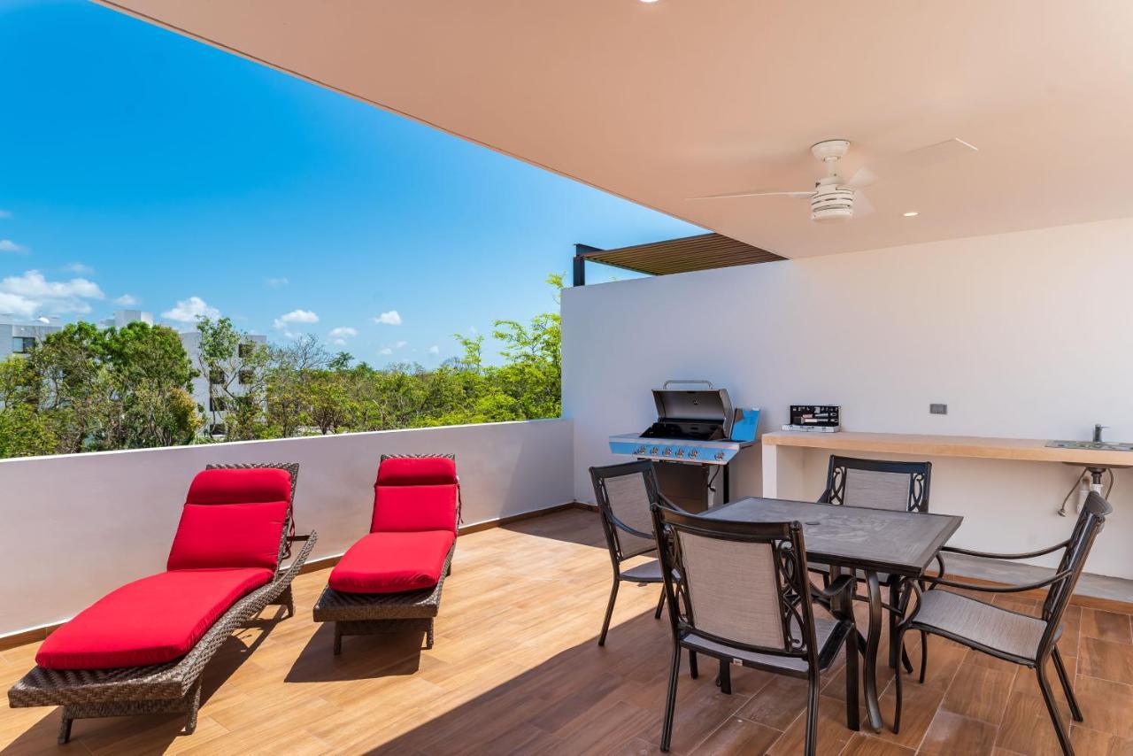 Entire House- 3Br With Private Roof Top Deck Playa del Carmen Extérieur photo