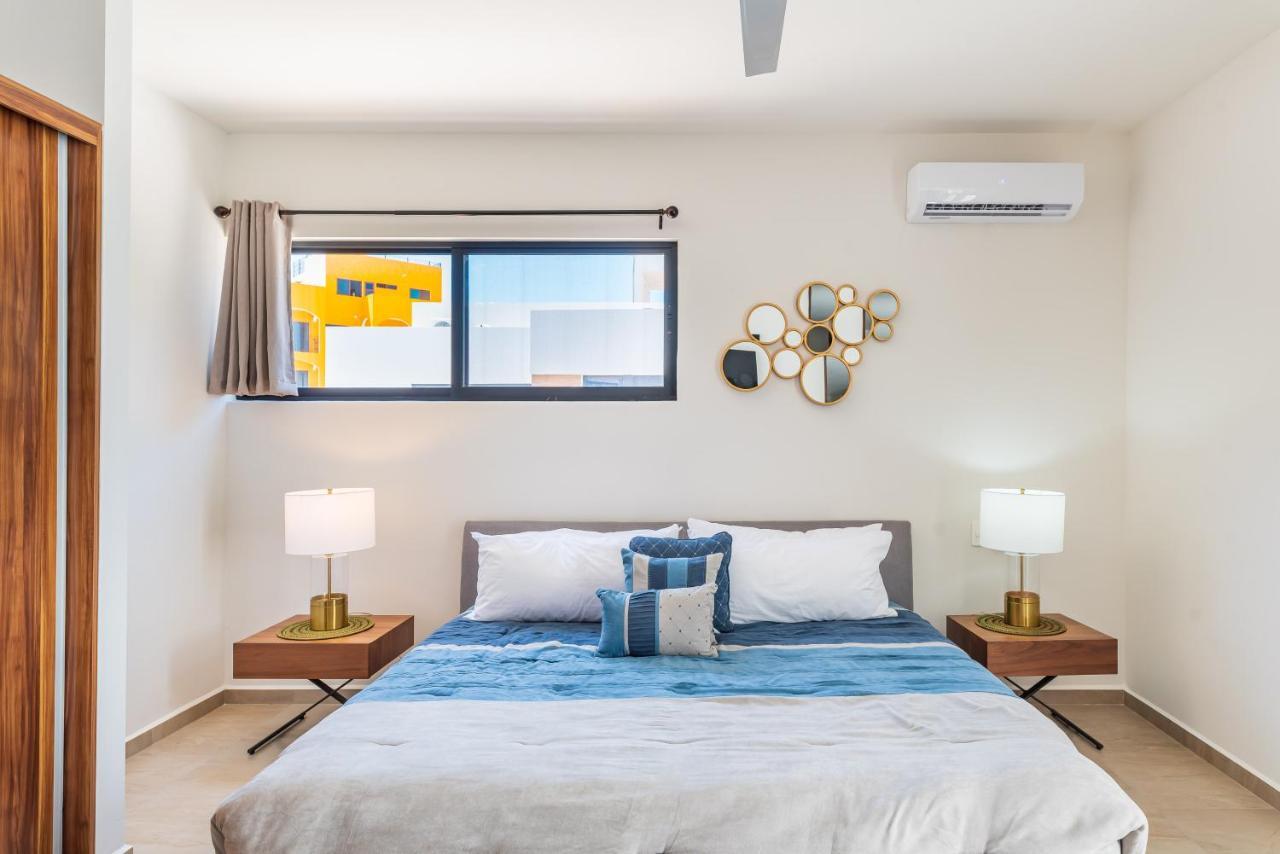 Entire House- 3Br With Private Roof Top Deck Playa del Carmen Extérieur photo